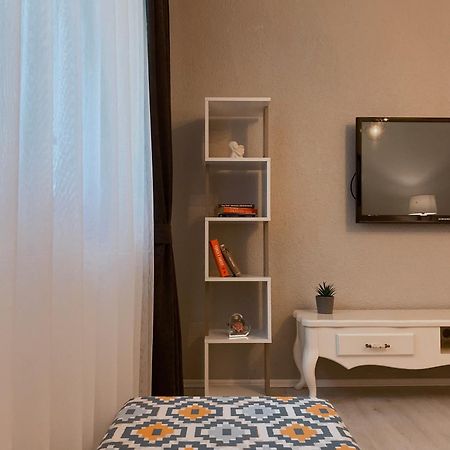 Hotspot Apartments - City Center Pristina Kültér fotó