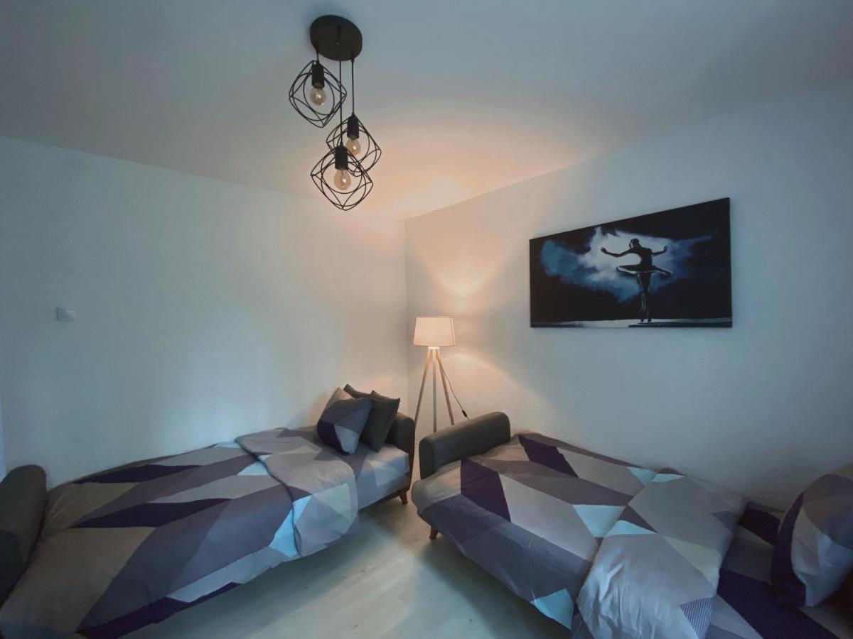 Hotspot Apartments - City Center Pristina Kültér fotó