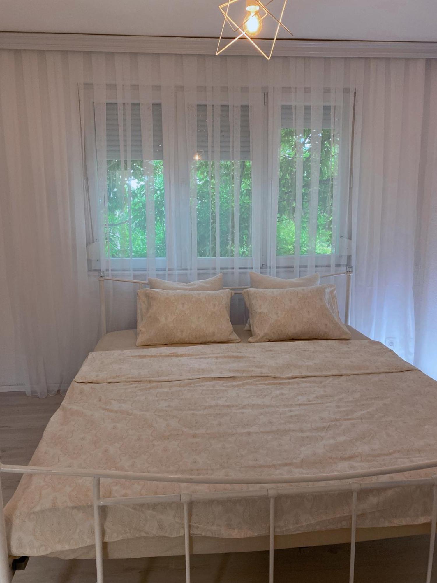 Hotspot Apartments - City Center Pristina Kültér fotó