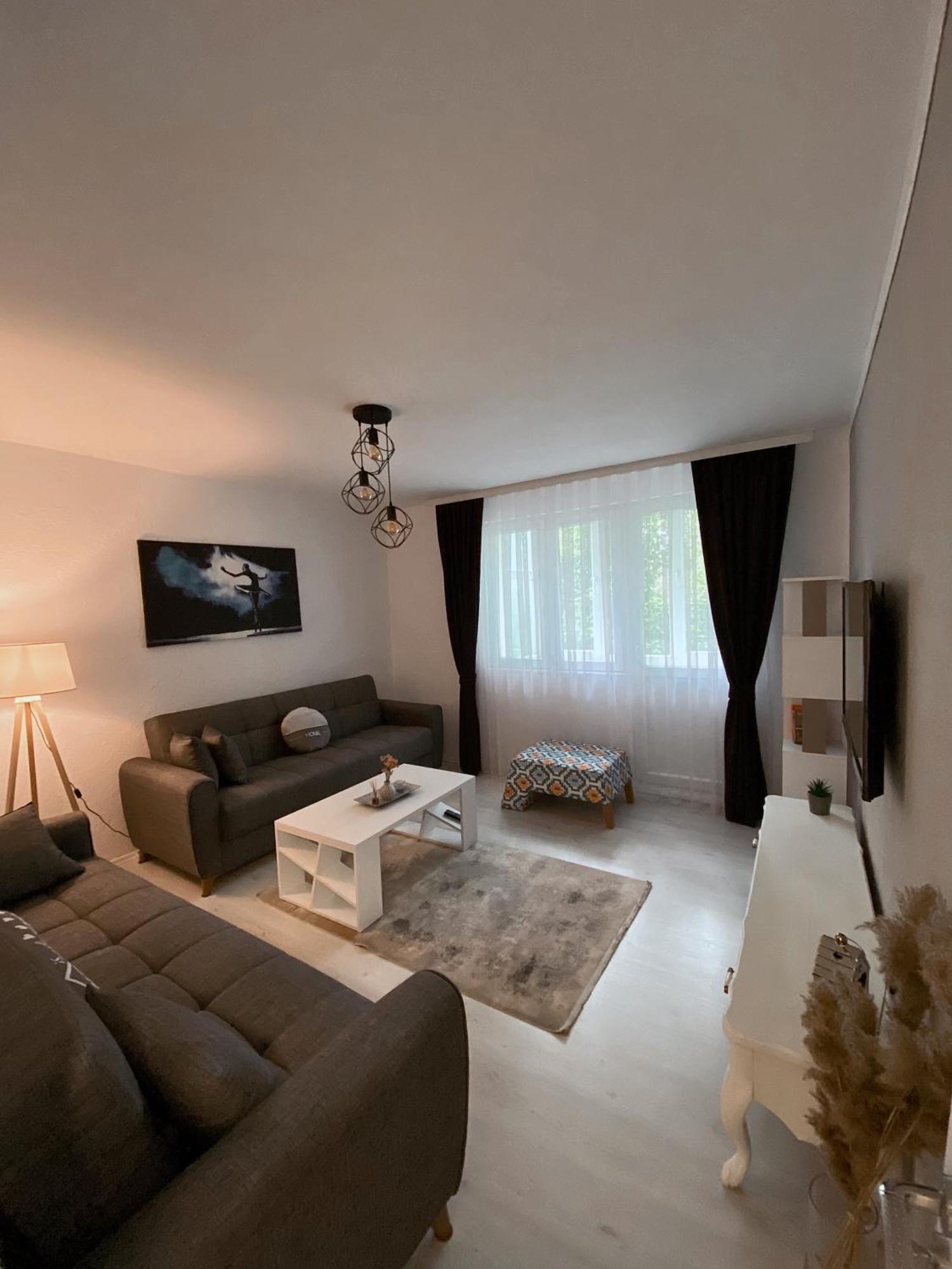 Hotspot Apartments - City Center Pristina Kültér fotó