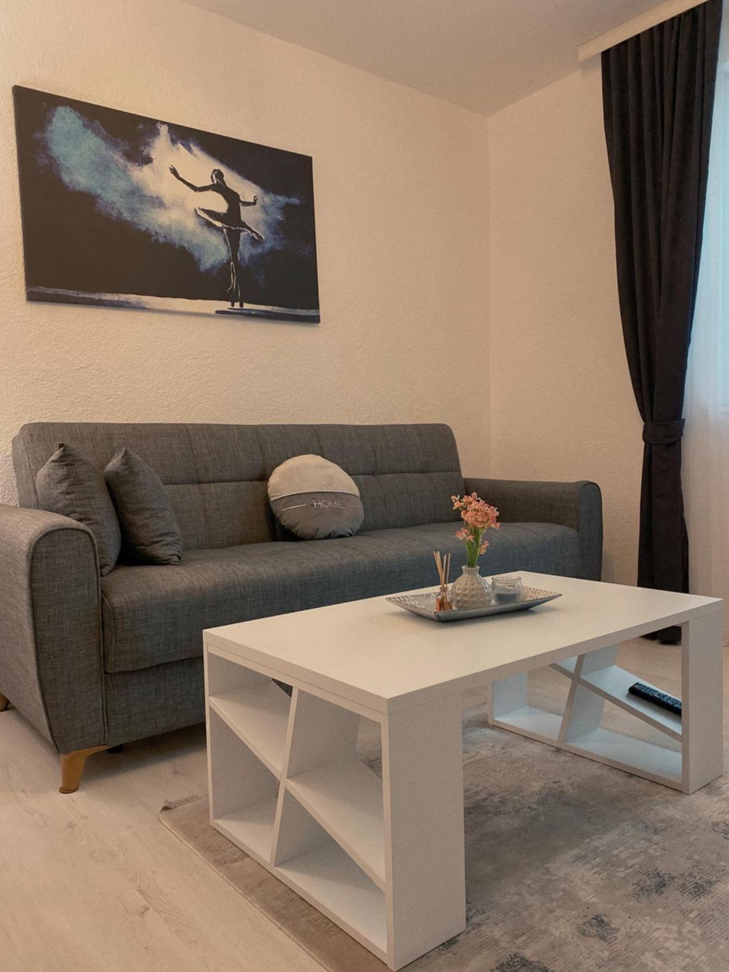 Hotspot Apartments - City Center Pristina Kültér fotó